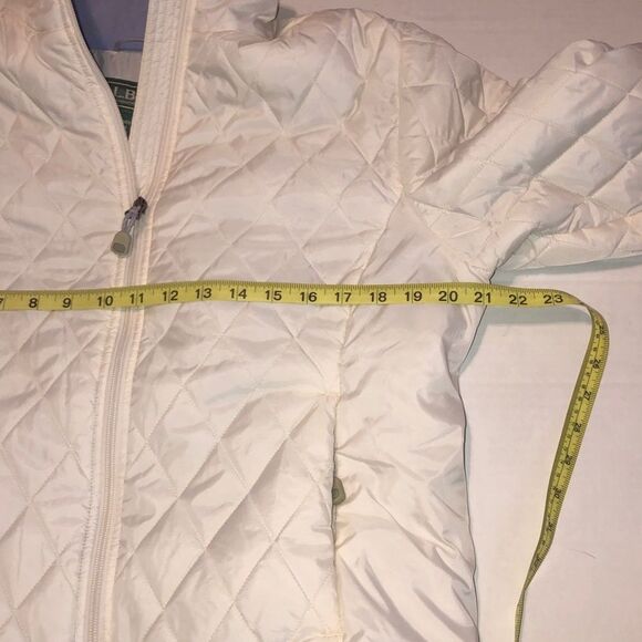 LL Bean Sz M Womens Off White Quilted Zip Insulated Winter Puffer Jacket Coat - Picture 8 of 10